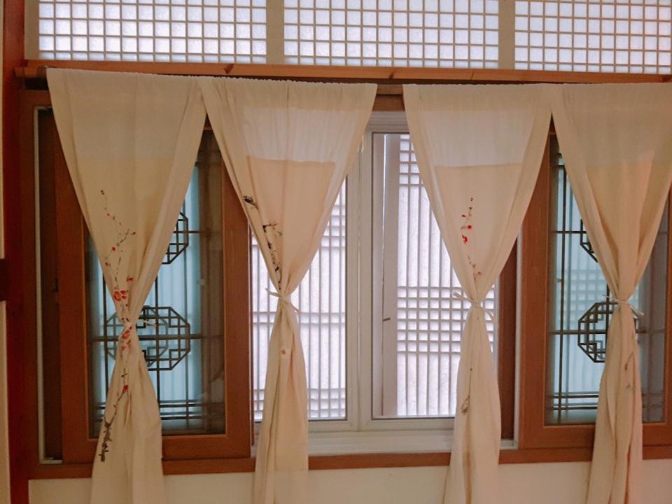 Yujeong Hanok Guesthouse موكبو المظهر الخارجي الصورة